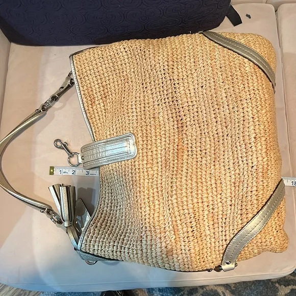 COACH Woven Hobo - Picture 6 of 8